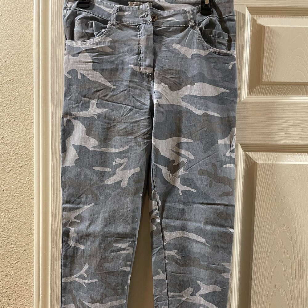 Gigi Moda (Made in Italy) Women's Camo Skinny Jeans